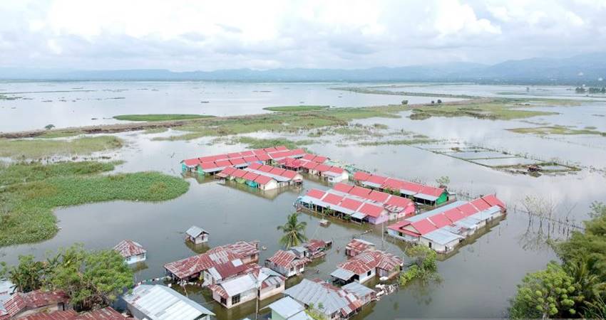 Danau Limboto yang luasnnya menyusut setiap tahun akibat pendangkalan akibat sedimentasi dan Perubahan penggunaan lahan di kawasan danau. (Foto: Istimewa).