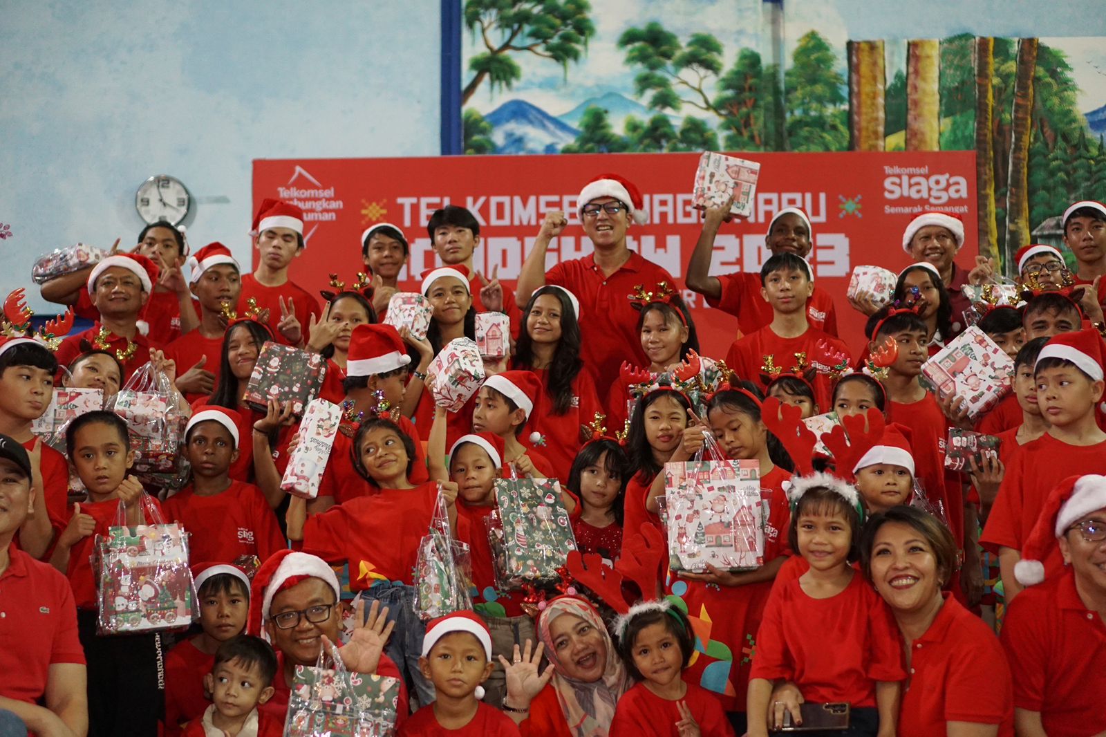 Natal dan Tahun Baru, Telkomsel Siapkan Promo dan Layanan Pelanggan Terdepan