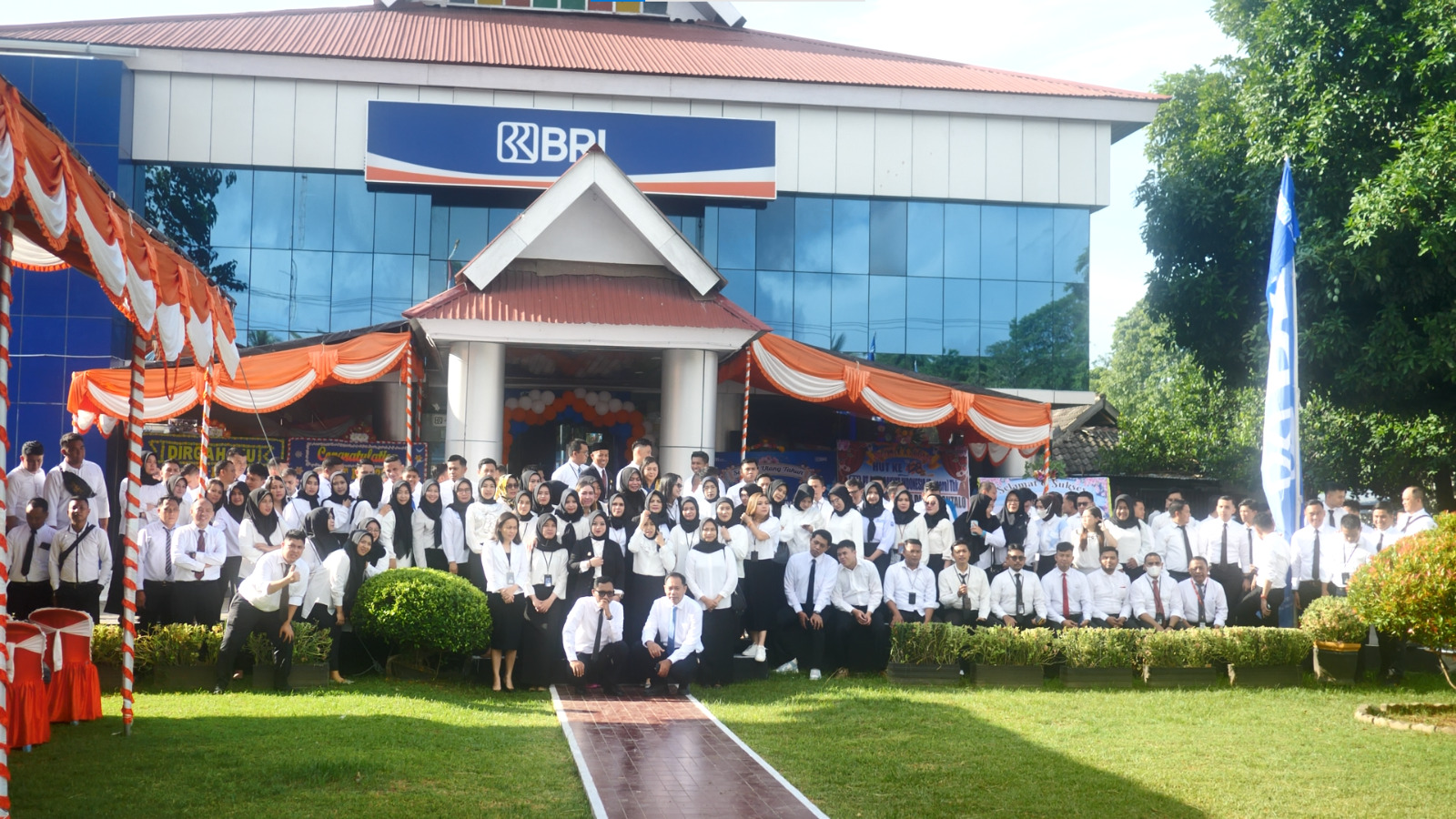 Semarak, Momentum HUT ke 128 BRI Limboto Gelar Beragam Kegiatan, Dede Sujana : BRI Sehat dan Kuat