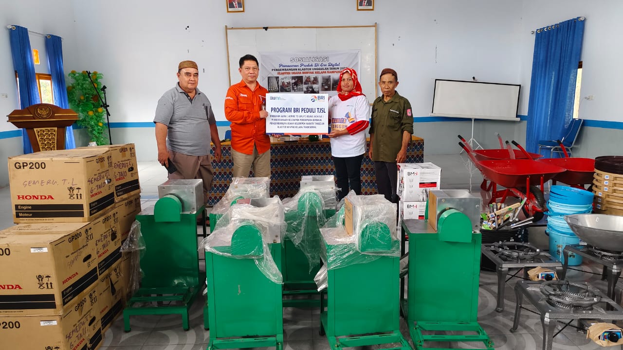 BRI Gorontalo Salurkan Bantuan untuk Kelompok Usaha Wanita Tangguh Suwawa