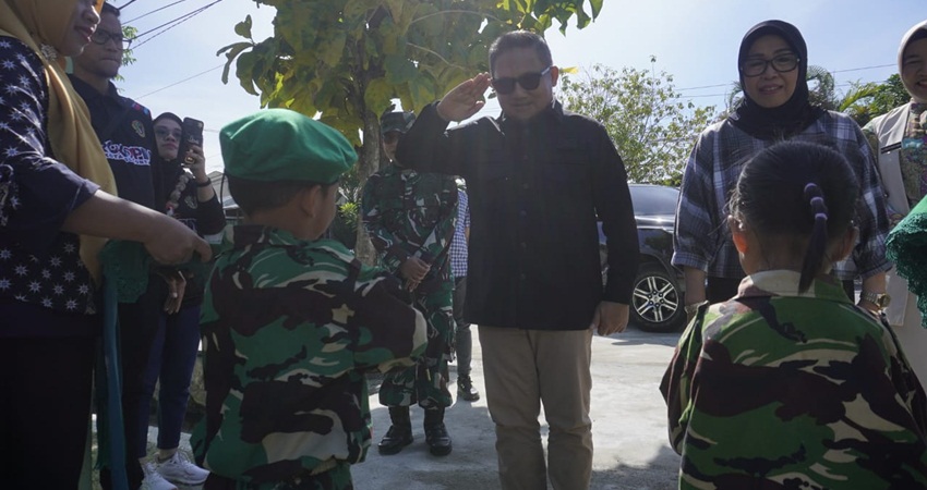 Dandim 1304/Gorontalo Bersama Walikota Gorontalo Resmikan Gedung TK Kartika XXI-10