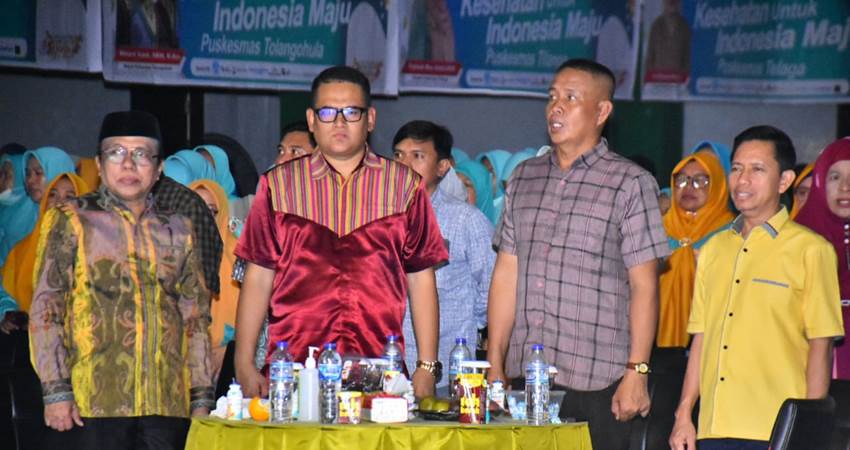 FOSE. Ketua Komisi lll Sladauri Kinga saat menghadiri peringatan HKN ke 59 tingkat Kabupaten Gorontalo, di GOR David-Toni, minggu malam (11/12)