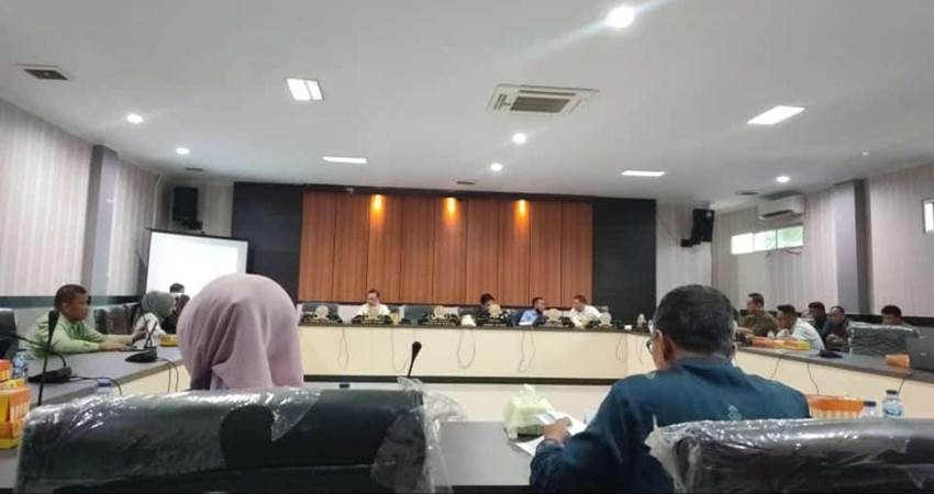 Rapat Banggar terkait tindak lanjut evaluasi Gubernur Gorontalo, Kamis (28/12/2023) (F. Istimewa)