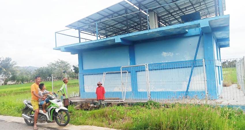 RUSAK. Sumur suntik yang dikeluhkan warga dan meminta utuk segera diperbaiki.