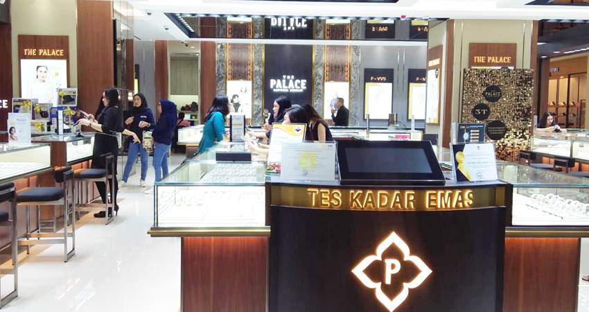 SO BUKA : The Palace Jeweler, gerai perhiasan emas dan berlian berkualitas kini hadir di CityMall Gorontalo. (foto : istimewa)