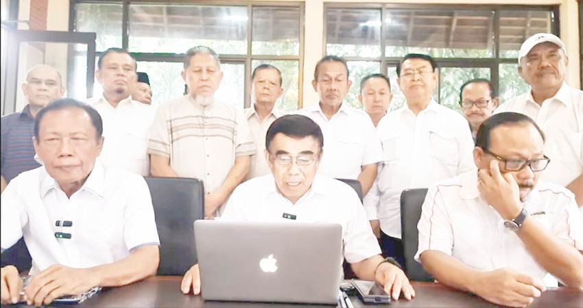 Forum Komunikasi Purnawirawan TNI-Polri untuk Perubahan (FKP3) menyatakan sikap atas masifnya kecurangan penyelenggaraan Pemilu 2024-Dok. YouTube Refly Harun-