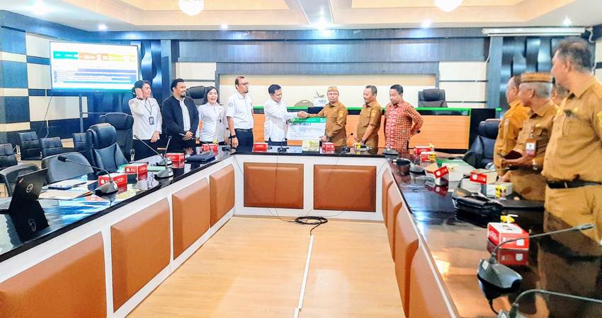 KAWAL. Pemkabgor bersama BPJS dan penyelenggara pemilu siap mengawal dan menjaga kesehatan pada penyelenggara