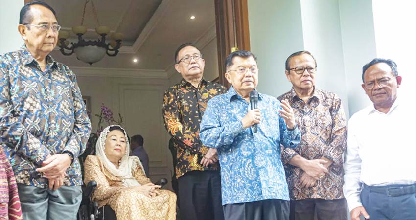 Wakil Presiden RI ke 10 dan 12 Jusuf Kalla (JK) buka suara terkait rencana penggunaan hak angket untuk menguak dugaan kecurangan dalam Pilpres 2024.