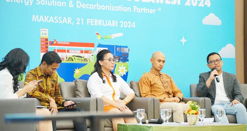 BAHAS NIKEL : Pertamina Patra Niaga Regional Sulawesi menggelar Seminar bertajuk "Nickel Industry Outlook Sulawesi 2024, Energy Solution & Decarbonization Partner" Rabu (21/2) di Makassar. (foto : dok / pertamina)
