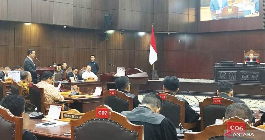 Sidang pendahuluan perkara hasil Pemilihan Umum (PHPU) tahun 2024 di Mahkamah Konstitusi (MK), Rabu (27/3).