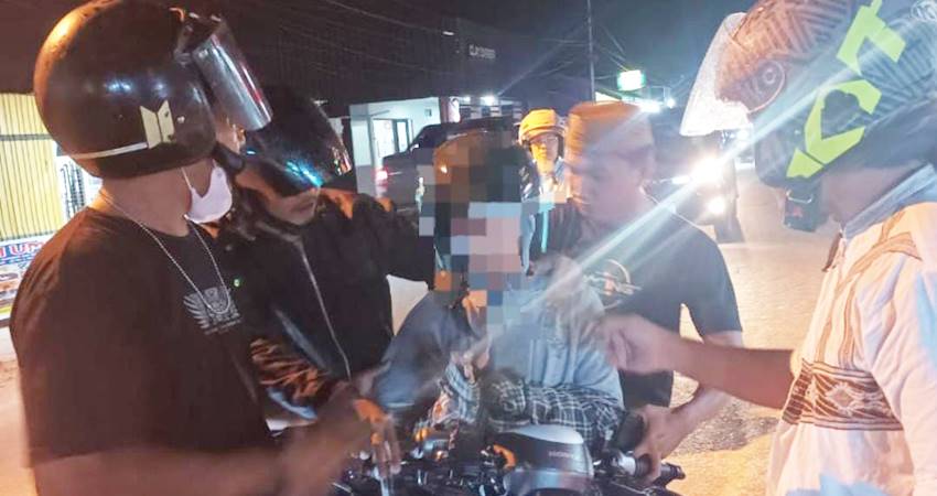 Team Rajawali Polresta Gorontalo Kota berhasil amankan pelaku pemerkosaan di salah satu hotel yang ada di Kelurahan Wumialo Kecamatan Kota Tengah Kota Gorontalo.