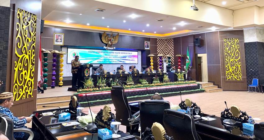 Suasana rapat Paripurna penyampaian Walikota terhadap LKPJ Kepala Daerah, di Aula 1 Dekot, Jum'at (8/3/2024) (F. Diyanti/Gorontalo Post)