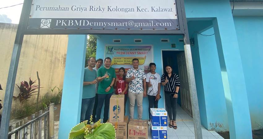 Komitmen Dukung Pendidikan, DAW Salurkan Bantuan untuk PKBM Denny Smart