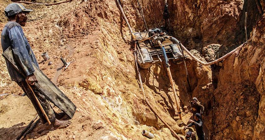 Pertambangan timah inkonvensional di Kabupaten Bangka Selatan, Kepulauan Bangka Belitung. -Nopri Ismi/Mongabay Indonesia-Mongabay Indonesia