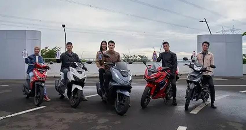 BagiPengguna Motor Matic Honda, Kenali Macam-macam Oli, Penggantian Baiknya di AHASS