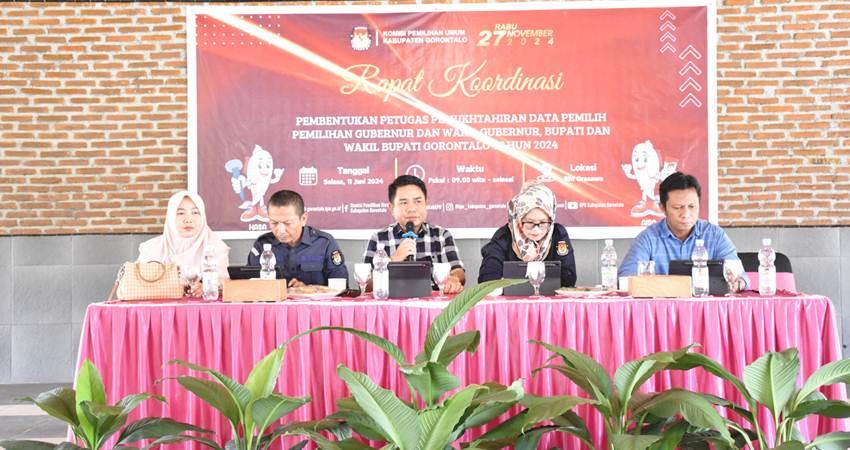 Rapat koordinasi pembentukan Pantarlih Pilkada Kabupaten Gorontalo, yang diselenggarakan KPU di Orasawa Resto Limboto, Selasa (11/6). (foto : dok /humas-kpu)