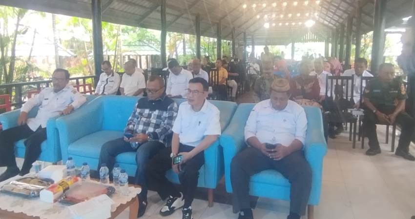 Suasana sosialisasi penyesuaian tarif air yang diselenggarakan Perumda MT.