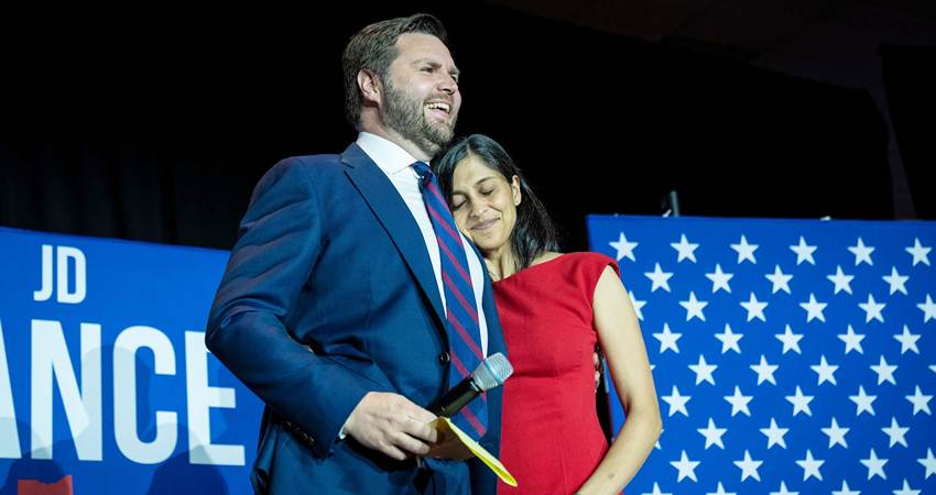 Cawapres Donald Trump JD Vance dan istrinya Usha Chilukuri.--