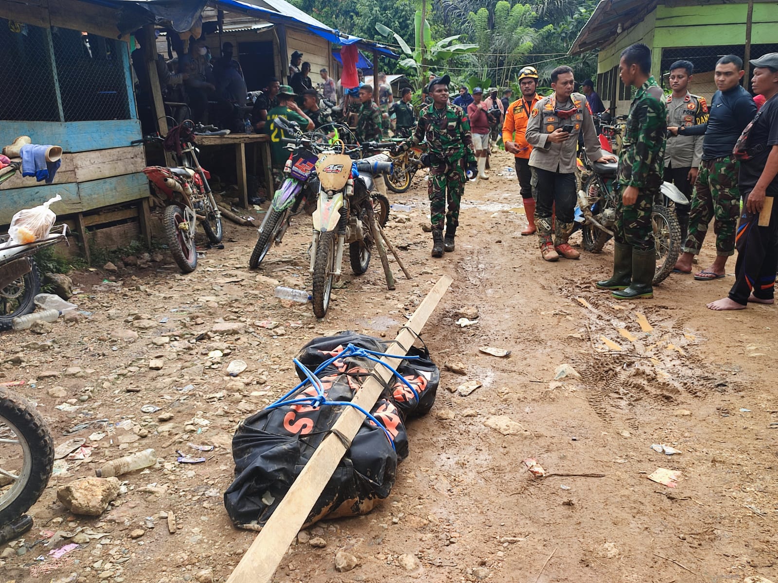 Update Korban Tambang Tulabolo, Tiga Korban Tewas Ditemukan, Satu Hanya Dalam Bentuk Potongan Tubuh