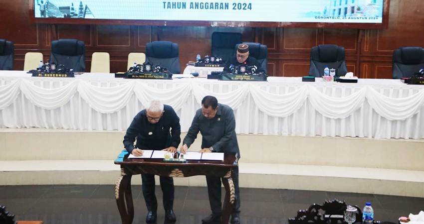 Salah satu rapat paripurna dari lima rapat paripurna yang berlangsung di Deprov Gorontalo, kemarin (26/8).
