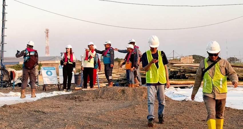 Pengerjaan tol Semarang-Sayung-HARIAN DISWAY-