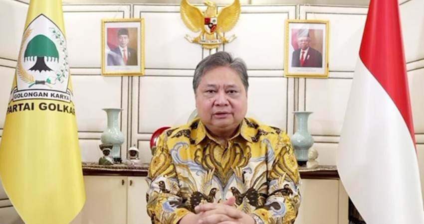 Airlangga Hartarto dalam video pengunduran dirinya sebagai ketua umum Partai Golkar pada Minggu, 11 Agutus 2024. --airlanggahartartor_official