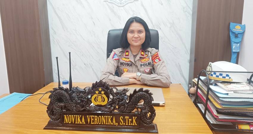 Iptu Novika Veronika,S.Tr.K
