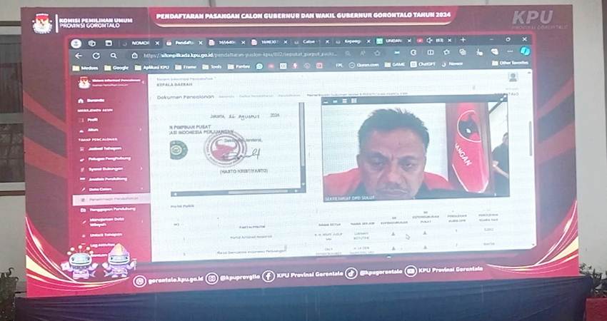 Plt Ketua DPD PDI Perjuangan Gorontalo, Olly Dodokambey saat hadir secara virtual pada pendaftaran Cagub-Cawagub Gorontalo yang diusung PDI Perjuangan, Rabu (28/8). (foto : istimewa)