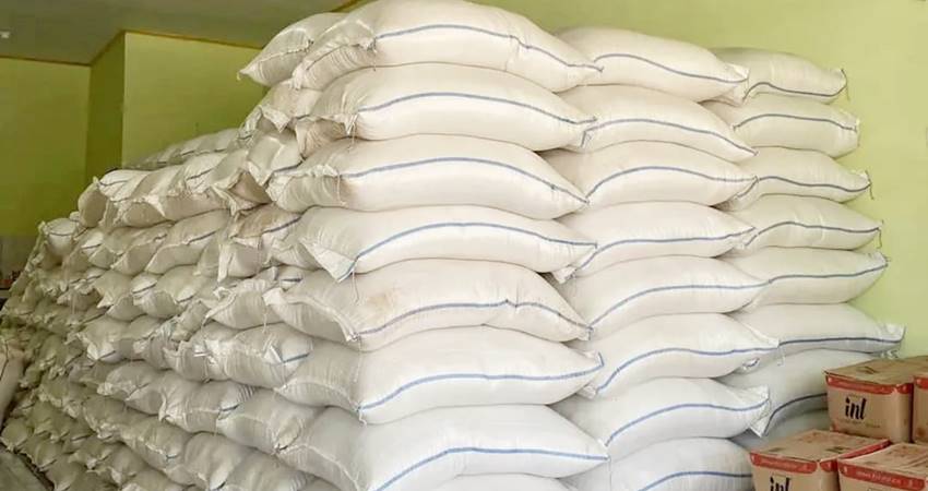 Stok beras yang akan dipasok ke pedagang.