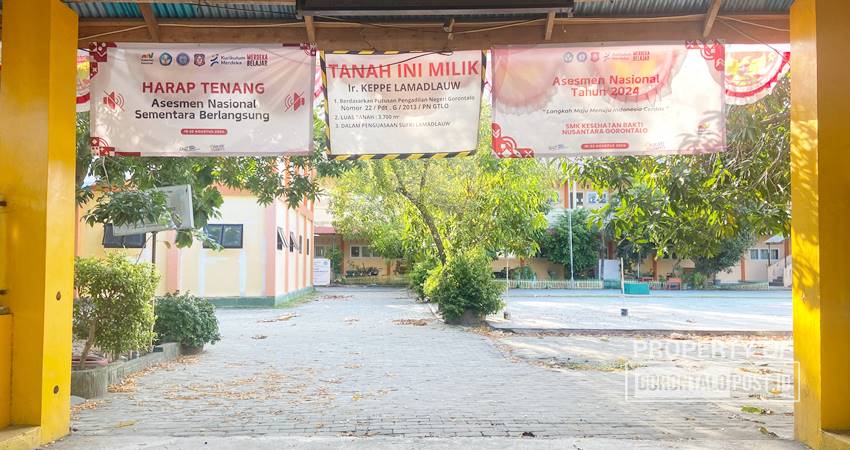 Keadaan sekolah SMK Kesehatan yang sunyi beberapa hari yang lalu, Rabu (18/9). (F. Diyanti/Gorontalo Post)