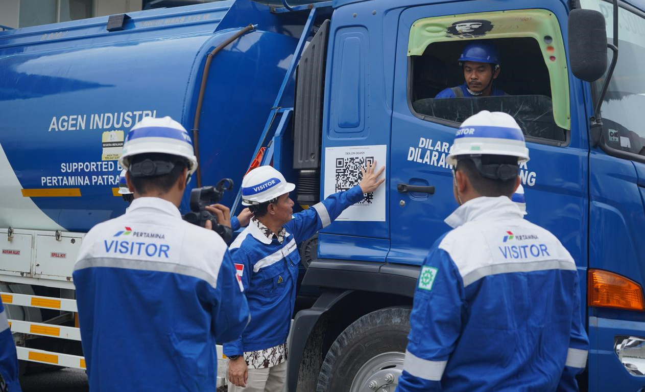 Mobil Tangki BBM Industri di Proyek Waduk Bulango Ulu Bukan Milik Pertamina