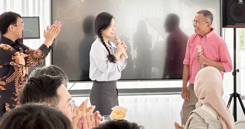 Mahasiswi jurusan Bahasa Indonesia di Fuqing.--