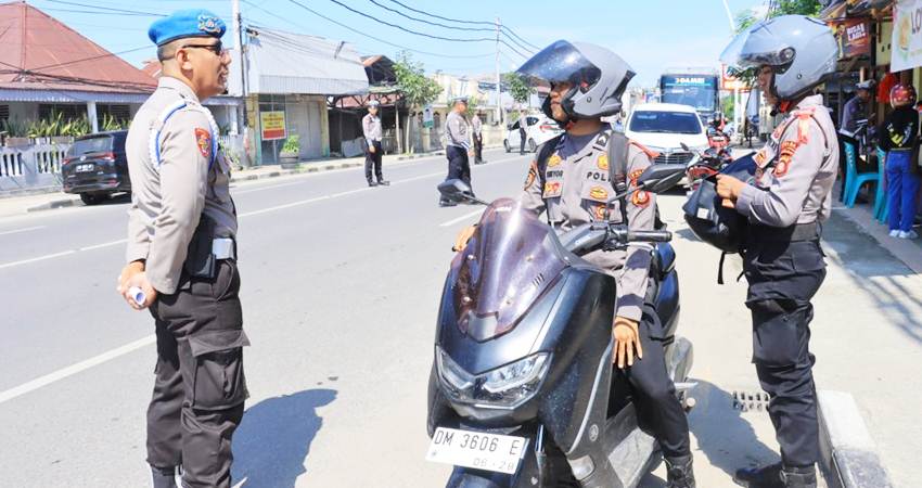 Anggota Polri yang ikut terjaring dalam Operasi Zebra Otanaha 2024, turut dilakukan pemeriksaan oleh personel Provos Polda Gorontalo.