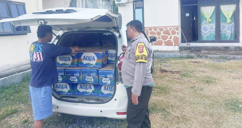 Polsek Bone berhasil menggagalkan penyelundupan minuman keras (Miras) dari wilayah Sulawesi Utara (Sulut).