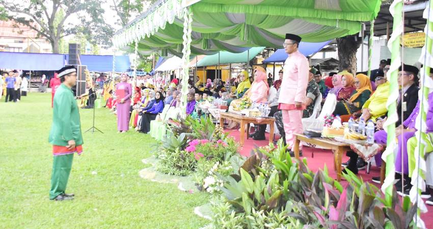 Suasana peringatan Hari Sumpah Pemuda yang diselenggarakan Pemerintah Kota Gorontalo, Senin (28/10/2024) di lapangan 11 Maret Buladu, Kecamatan Kota Barat. (Foto: Prokopim)