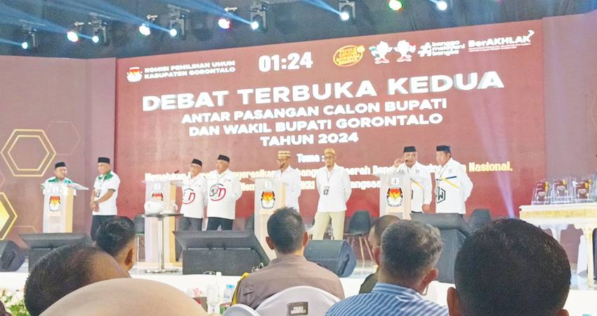 DEBAT.suasana pelaksanaan debat terbuka kedua antara pasangan calon bupati dan wakil bupati Gorontalo, kemarin (13/11)