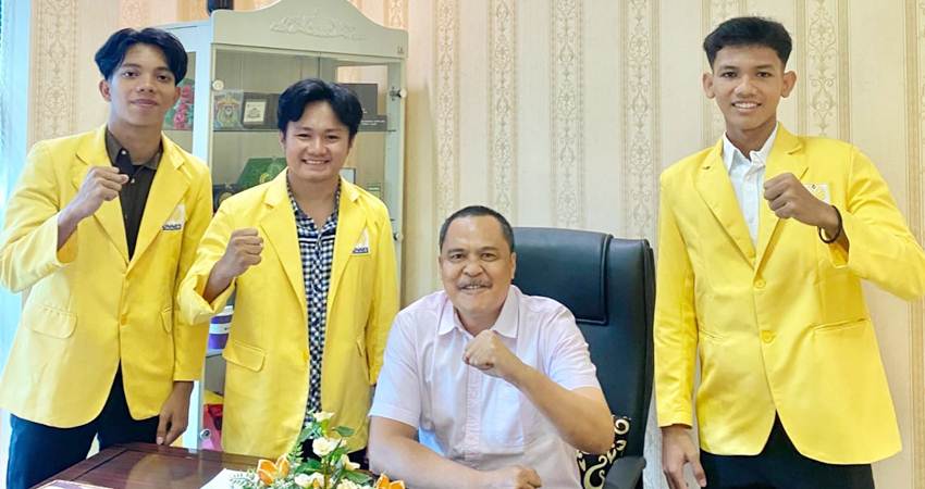 Tiga mahasiswa Universitas Negeri Semarang (UNNES), yang akan menjalani program Pertukaran Mahasiswa atau Sport Student Exchange (SSE) di UNG. (foto : ung.ac.id)