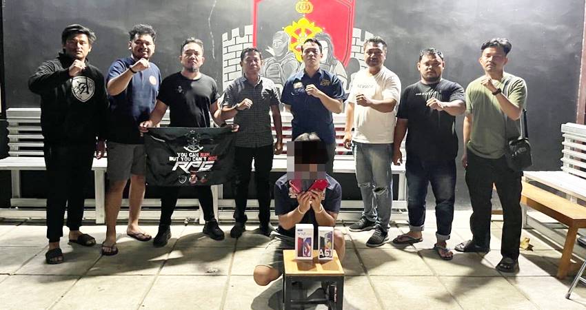 Tim Resmob Otanaha Polda Gorontalo mengamankan pelaku pencurian berinisial AA (21) dalam kasus pencurian di Kolam Renang Lahilote, Kelurahan Limba U II, Kecamatan Kota Tengah, Kota Gorontalo, Selasa (5/11/2024).