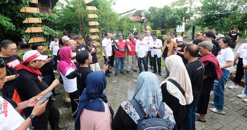 Gathering Perusuh Disway--