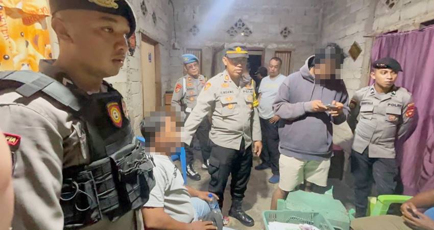 Polisi grebek tempat judi Remi di Desa Mananggu Kabupaten Boalemo, (18/12/2024).