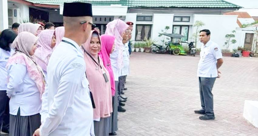Suasana apel pagi yang diselenggarakan KPU Provinsi Gorontalo, Senin (9/12/2024). (Foto: Hms KPU Provinsi Gorontalo)