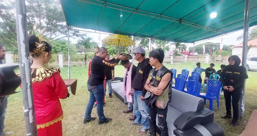 Waka Polres Pohuwato, Kompol Raden Dian Nugraha Wijaya,S.I.K meminta kepada seluruh riders agar bisa menjadi pelopor keselamatan berlalu lintas.