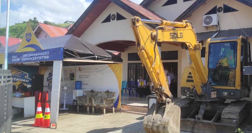 Alat berat yang disiapkan BPJN Gorontalo jika terjadi bencana tanah longsor di jalan Trans Sulawesi