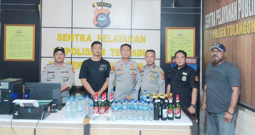 Sejumlah barang bukti yang disita oleh Polsek Tolangohula.