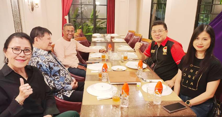 Dahlan Iskan dalam sebuah kesempatan bertemu Alvin Lim.--