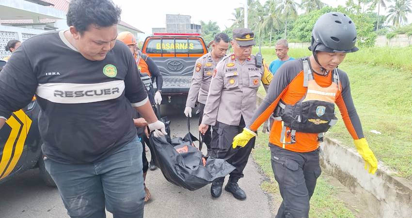 Korban kedua ditemukan sehari setelah kejadian oleh tim basarnas dan warga sekitar