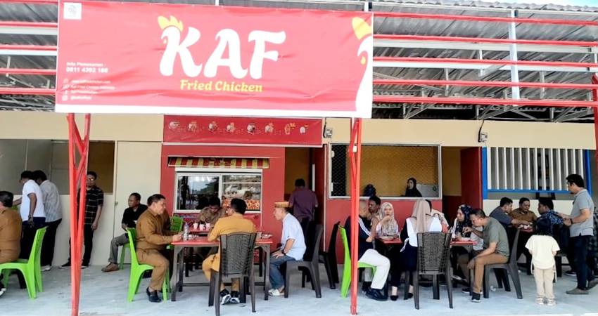 HADIR. Kini KAF Fried chicken hadir di Foodcourt Pasmolim