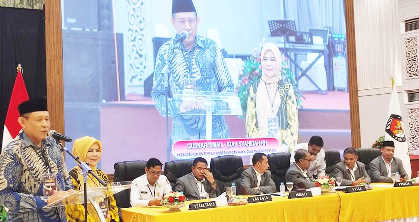 G4S SIAP ACTION - Pasangan Gubernur dan Wakil Gubernur Gorontalo terpilih Gusnar Ismail-Idah Syahidah Rusli Habibie saat menyampaikan pidato kemenangan pada penetapan hasil Pilgub oleh KPU pada 9 Januari 2025 lalu. (foto : dok / gorontalo post)