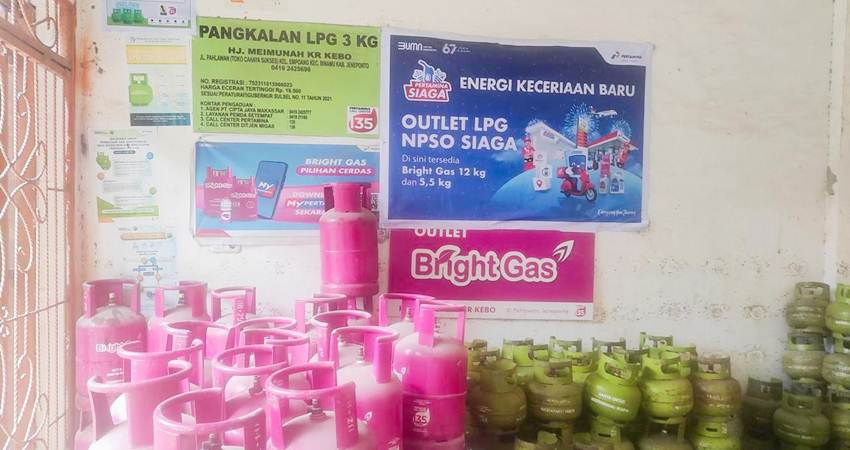 Salah satu pangkalan resmi LPG 3 kg.