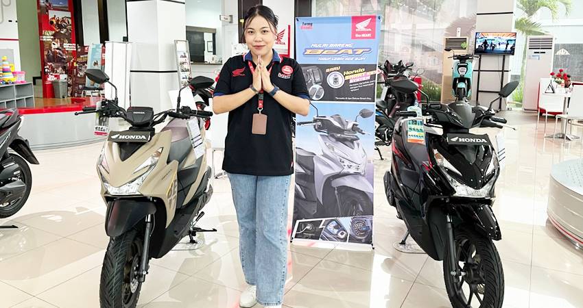 BANJIR PROMO - Dapatkan promo menarik untuk setiap pembelian sepeda motor honda di seluruh jaringan dealer motor honda bersama Daya Adicipta Wisesa. (foto : dok /daw)